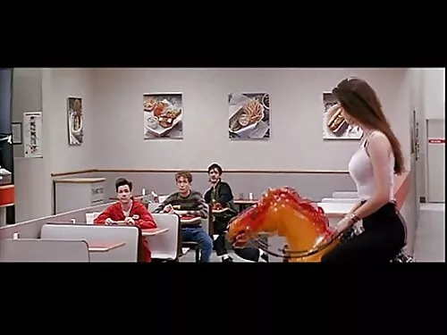 વિચિત્ર એશિયન વ્યક્ત ...